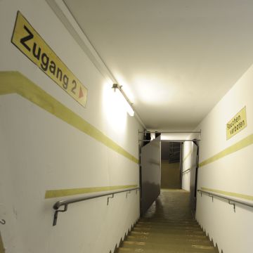Tickets für Tour 2: Tiefbunker ... 2026-04-26 16:00 am 26.04.2026 - Karten kaufen